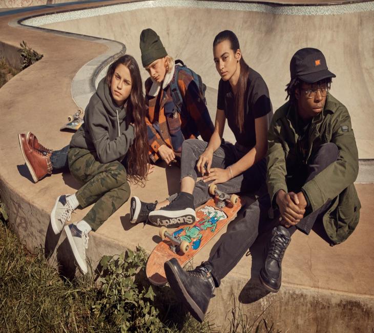 SUPERDRY 